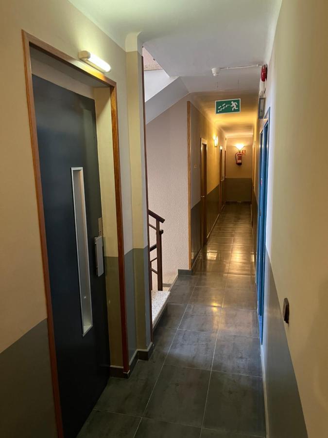 Hostal Tarres Angles Ngoại thất bức ảnh