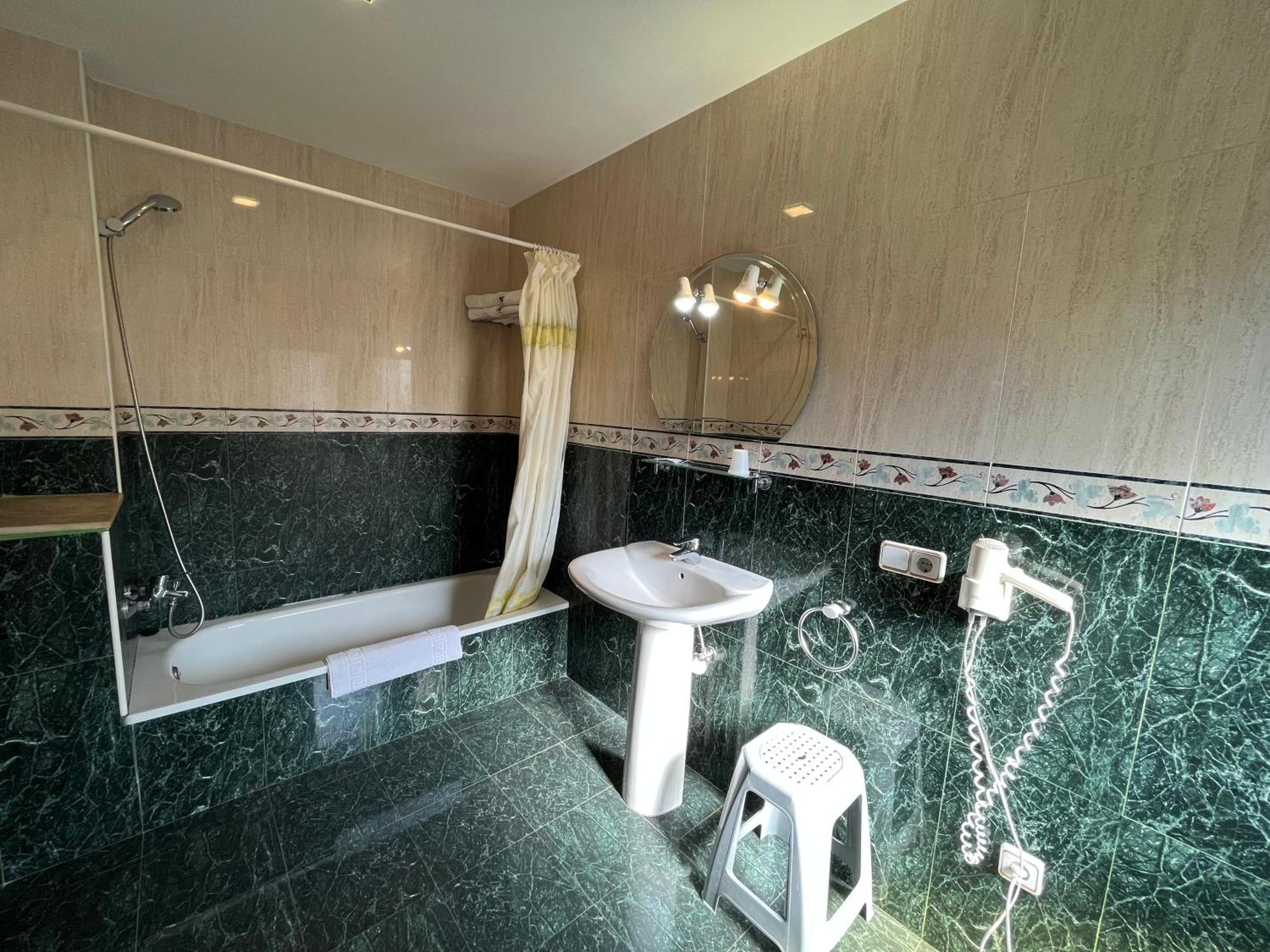 Hostal Tarres Angles Phòng bức ảnh