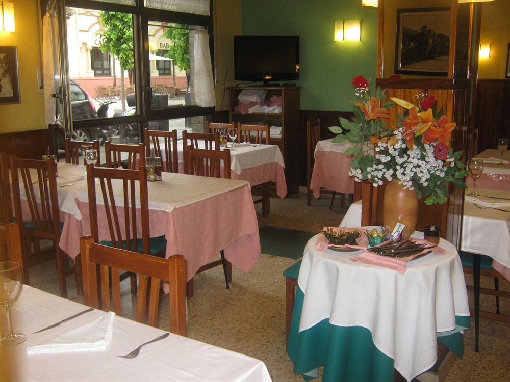 Hostal Tarres Angles Ngoại thất bức ảnh